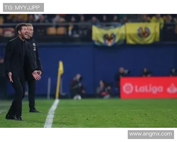 全球最稀有帕尼尼足球球星卡揭秘超高收藏价值与稀缺度分析